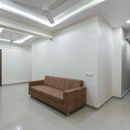 Hotel O Dream Stay Sarkhej Exterior photo