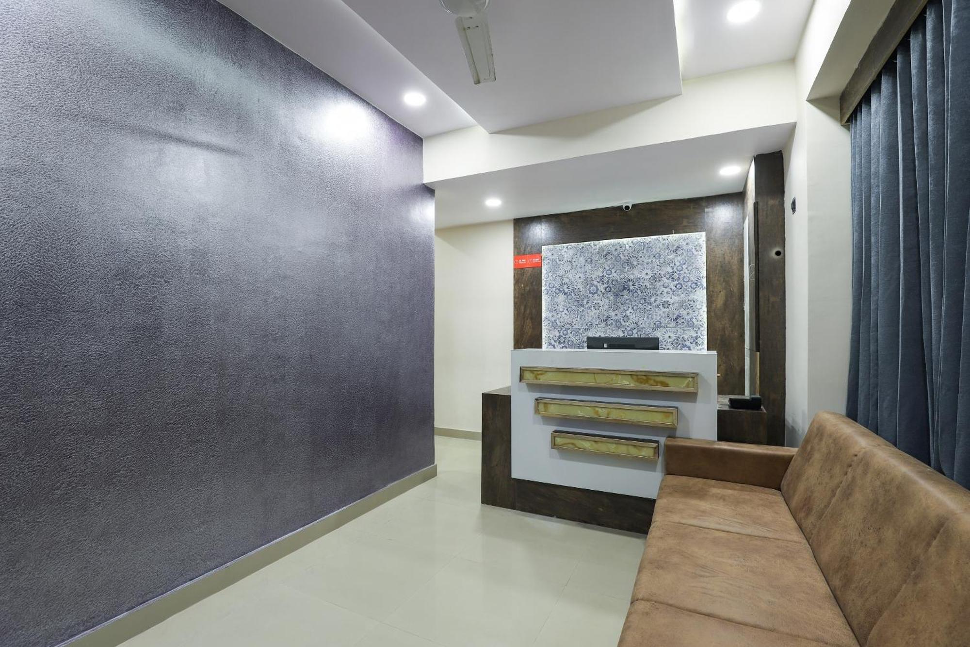 Hotel O Dream Stay Sarkhej Exterior photo